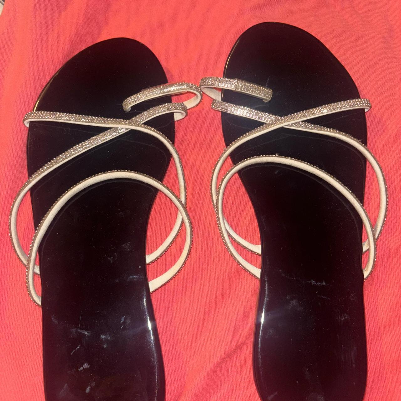 item listed by angelina2033