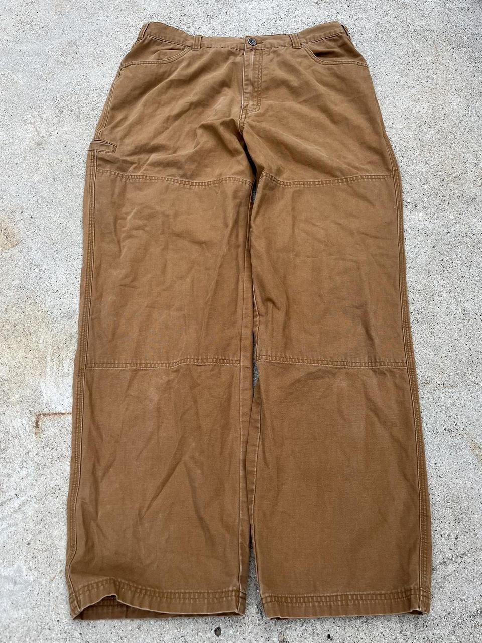 REI CARGO CARPENTER PANTS nearly perfect condition... Depop