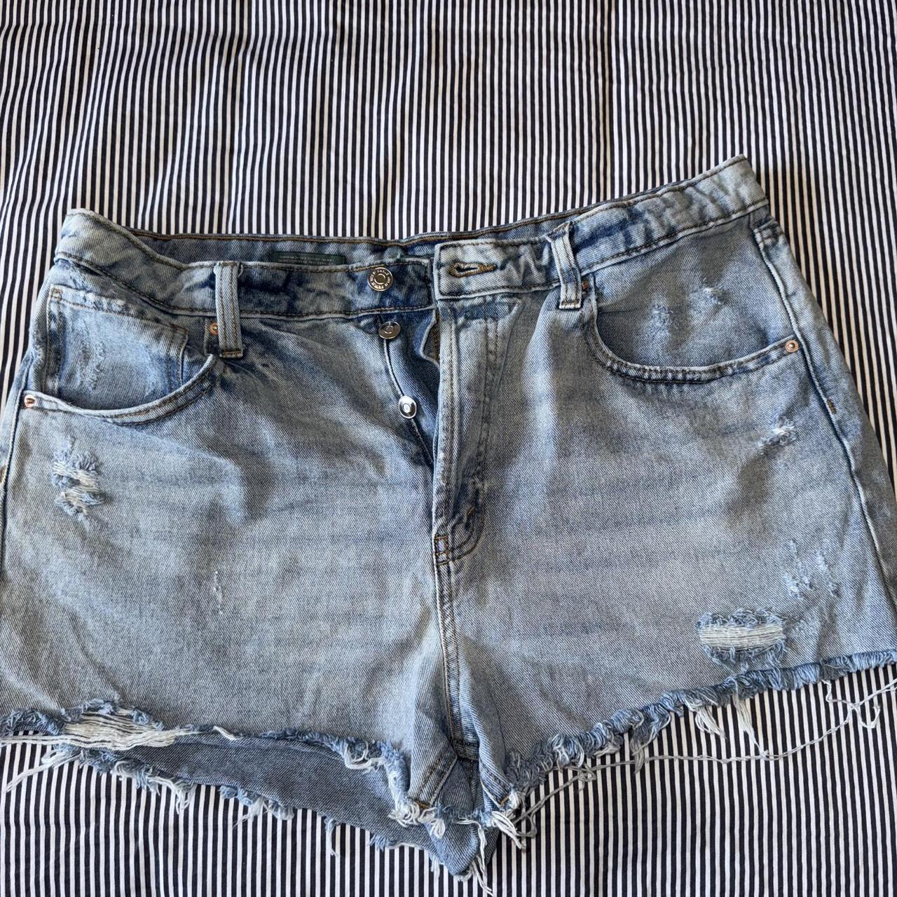 item listed by shelby_michall