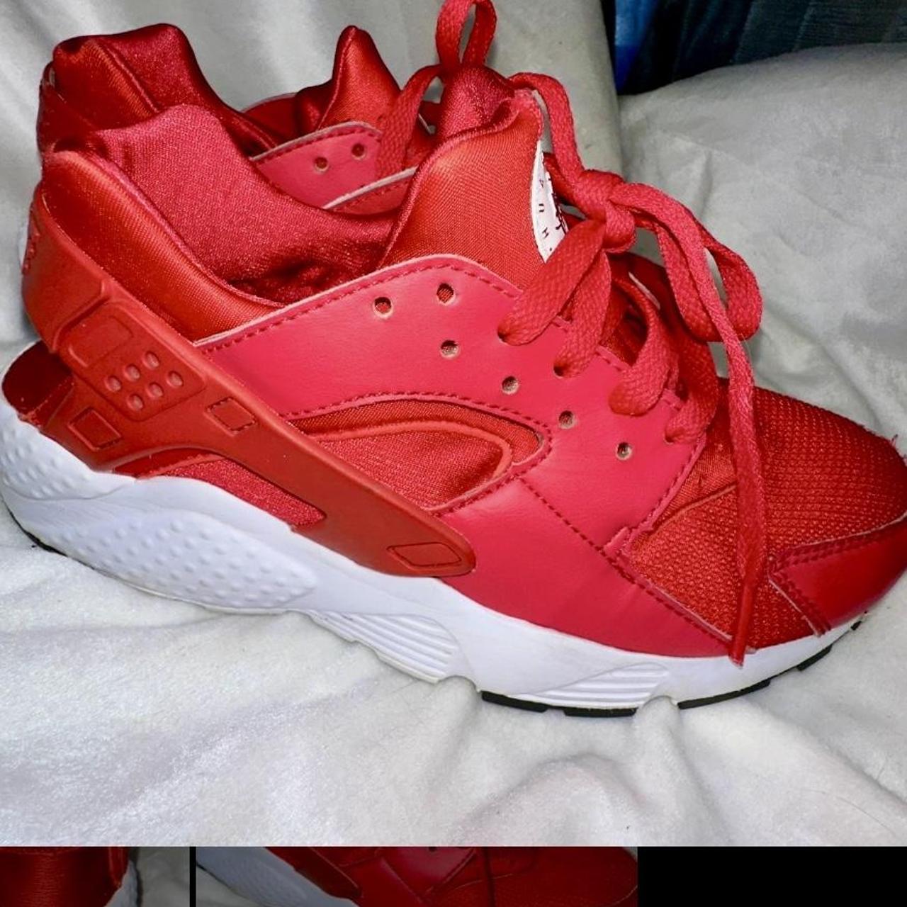huarache run red