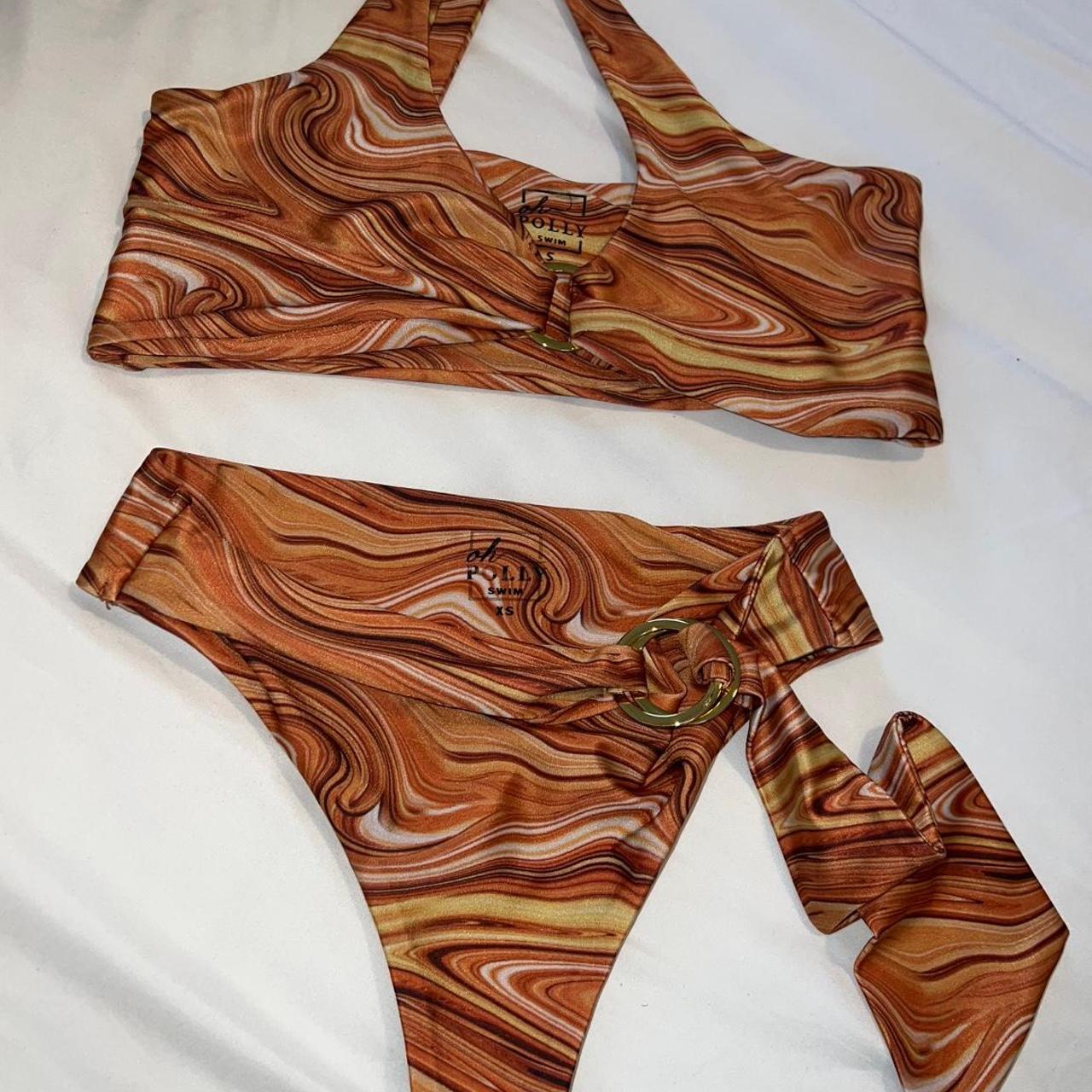 item listed by ginaadavis