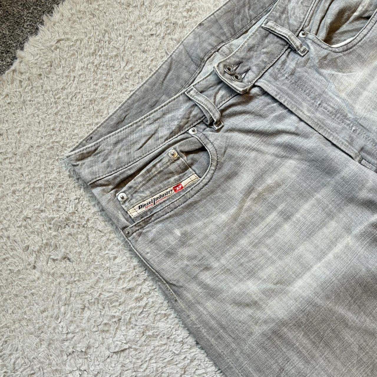 item listed by adclwh
