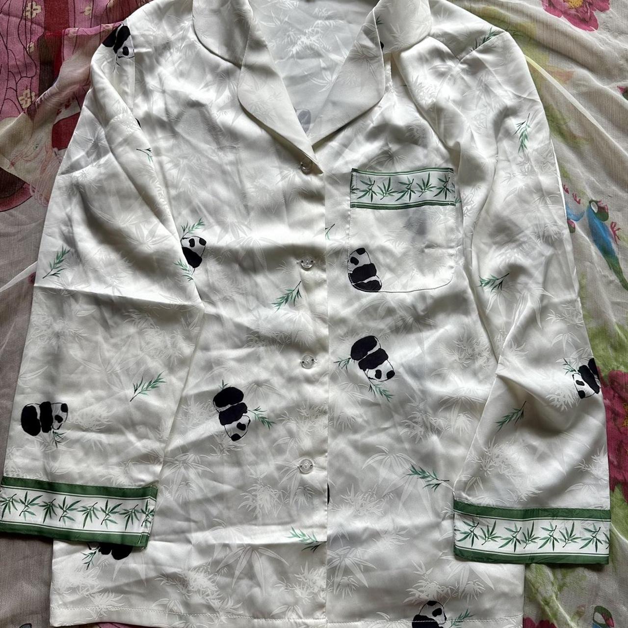 item listed by sarahtinkaton