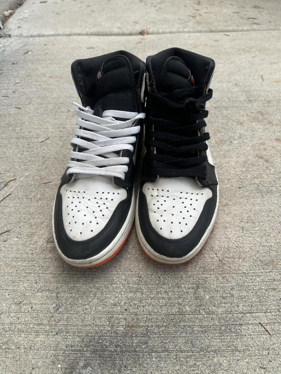 electric orange jordan 1 footlocker