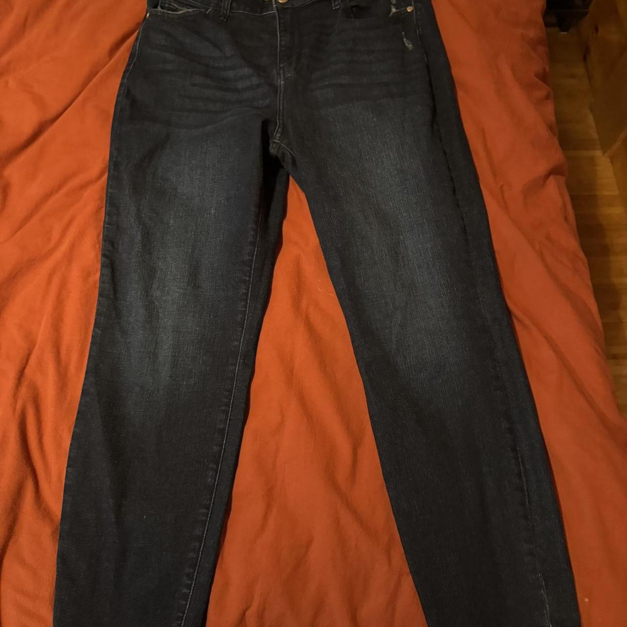item listed by alt_thrifts103