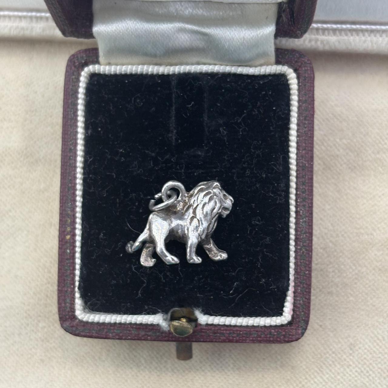 item listed by gentribs