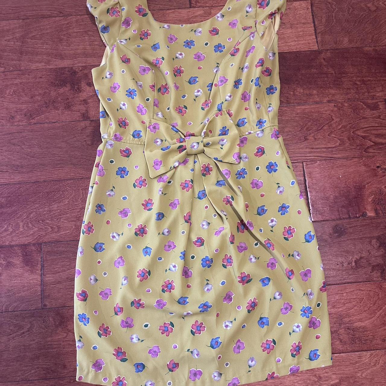 item listed by y2kdanie