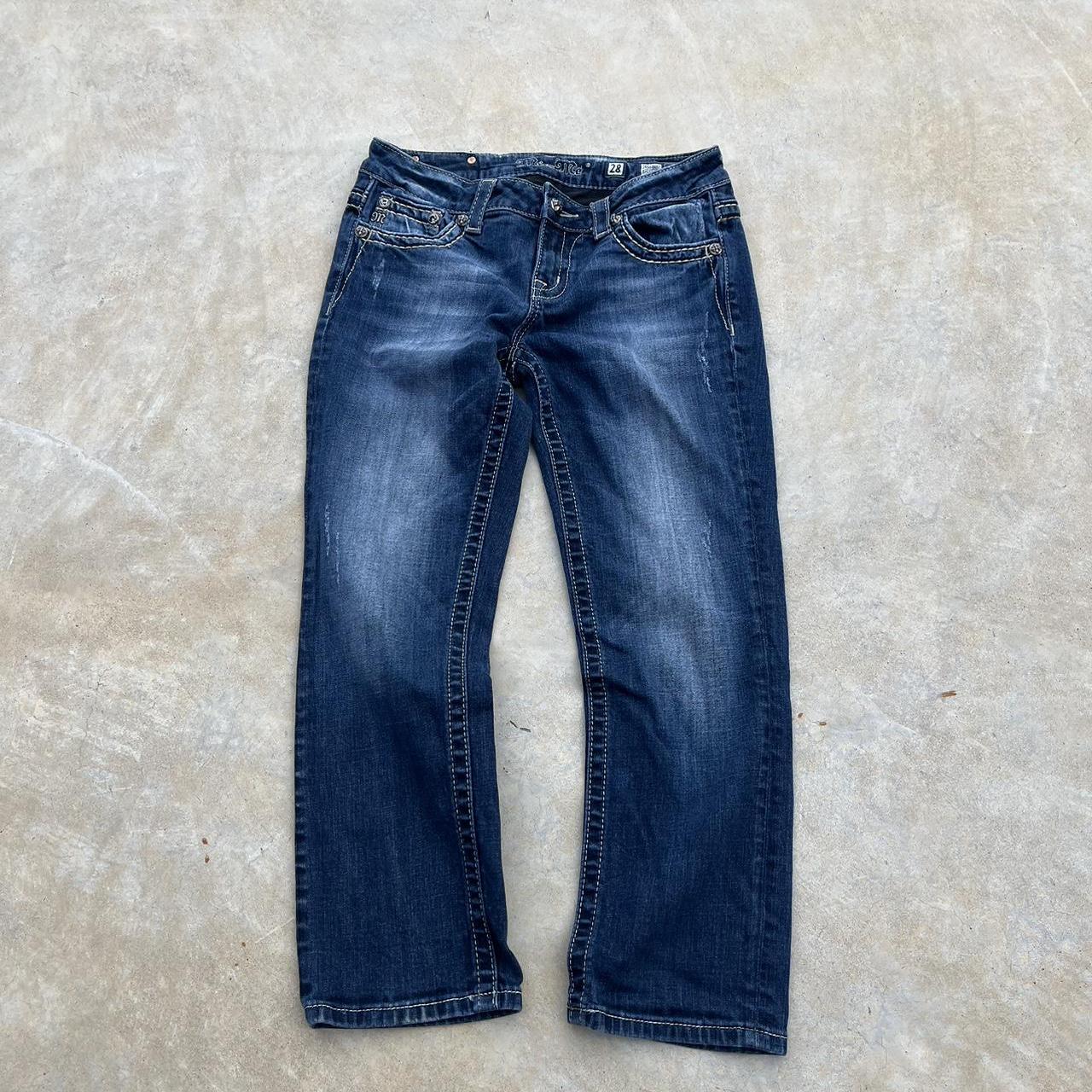 item listed by apollosthrift