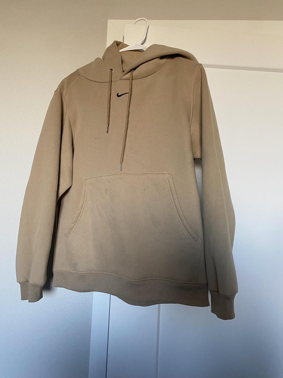 tan nike crewneck mens