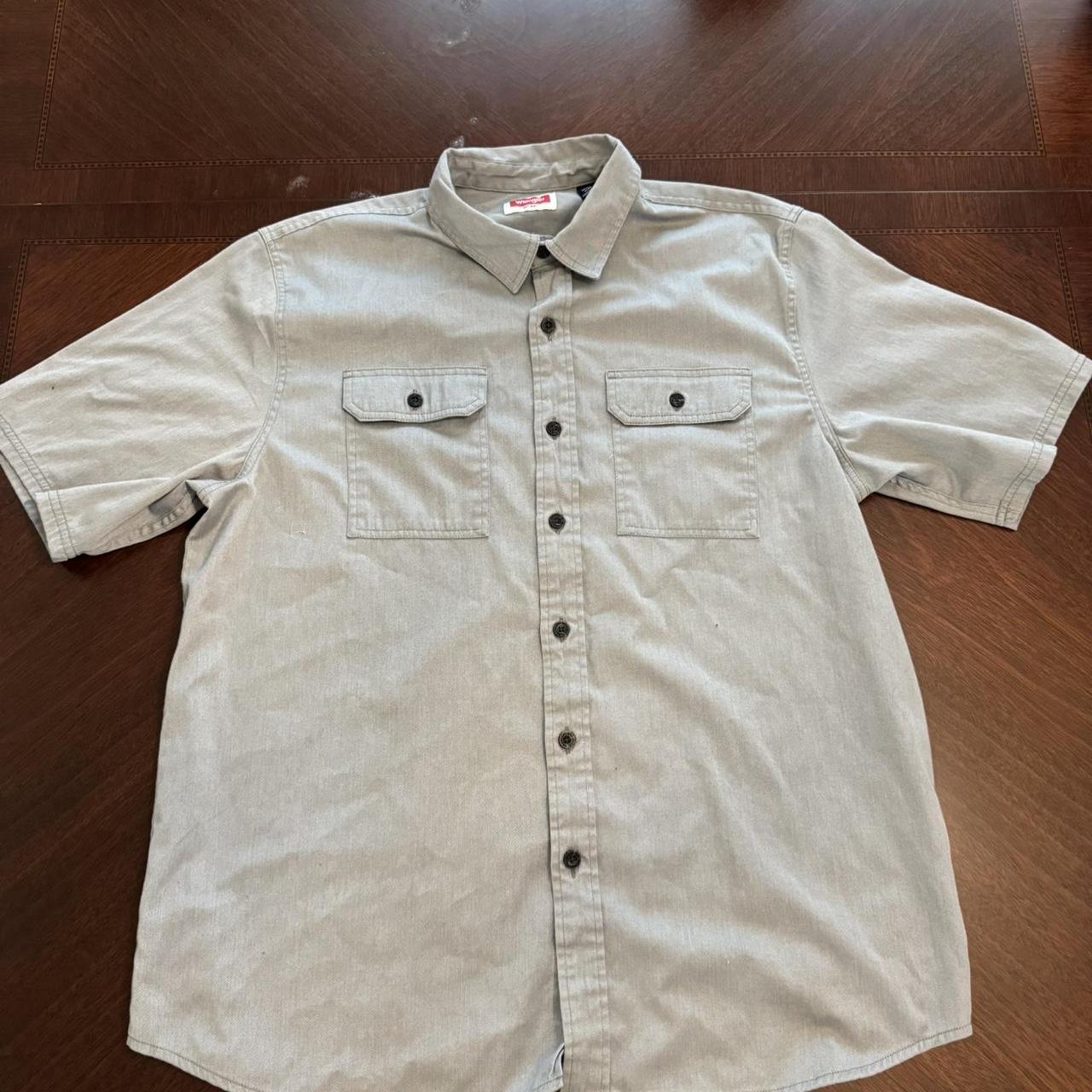 item listed by kratoscloset