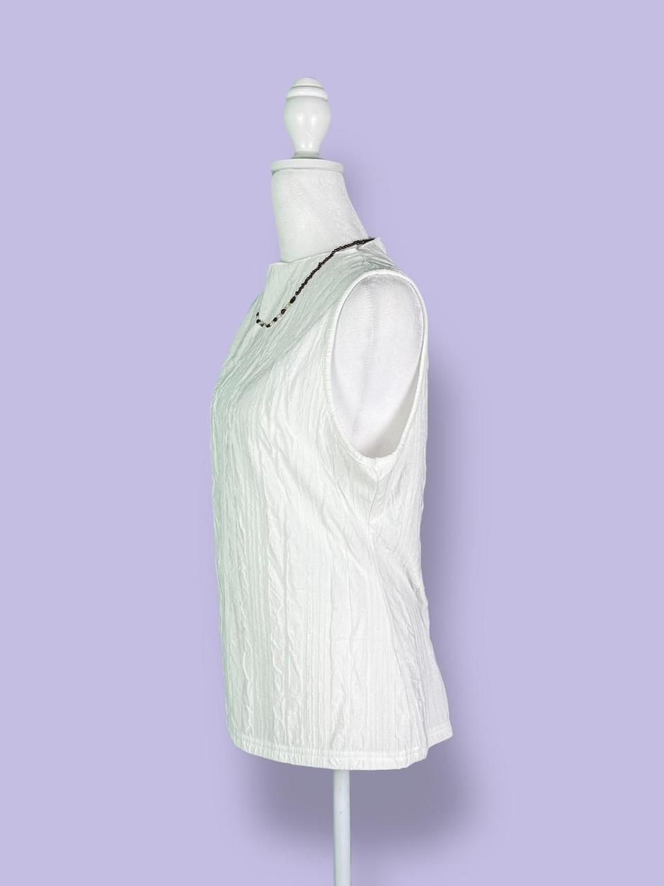 Women's Blouse - White - L – Super comfy basic wh… - image 3