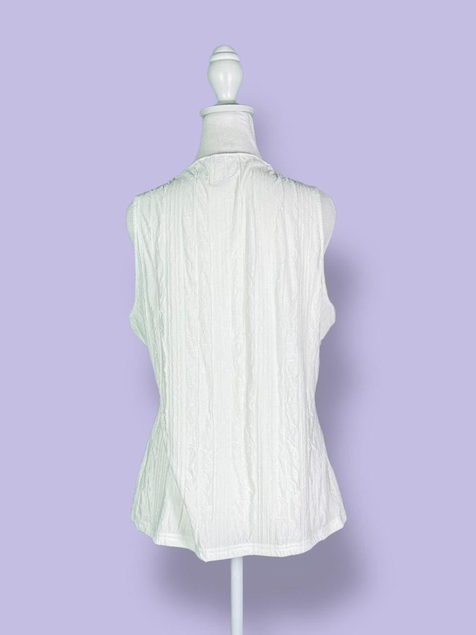 Women's Blouse - White - L – Super comfy basic wh… - image 4