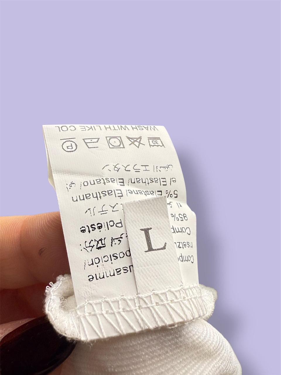 Women's Blouse - White - L – Super comfy basic wh… - image 5