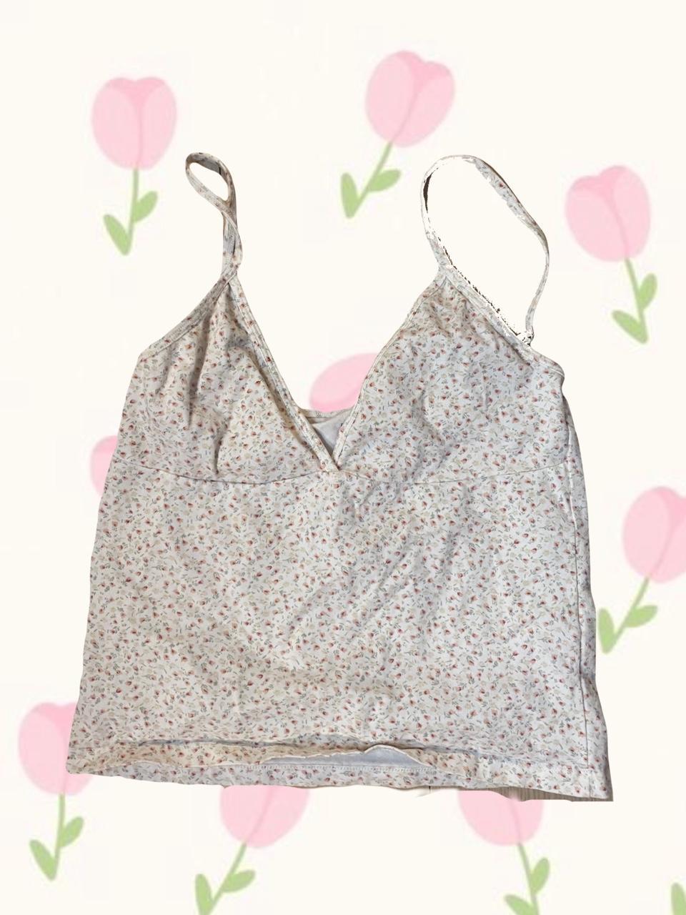 Brandy Melville Floral Tank —— Free shipping on... Depop