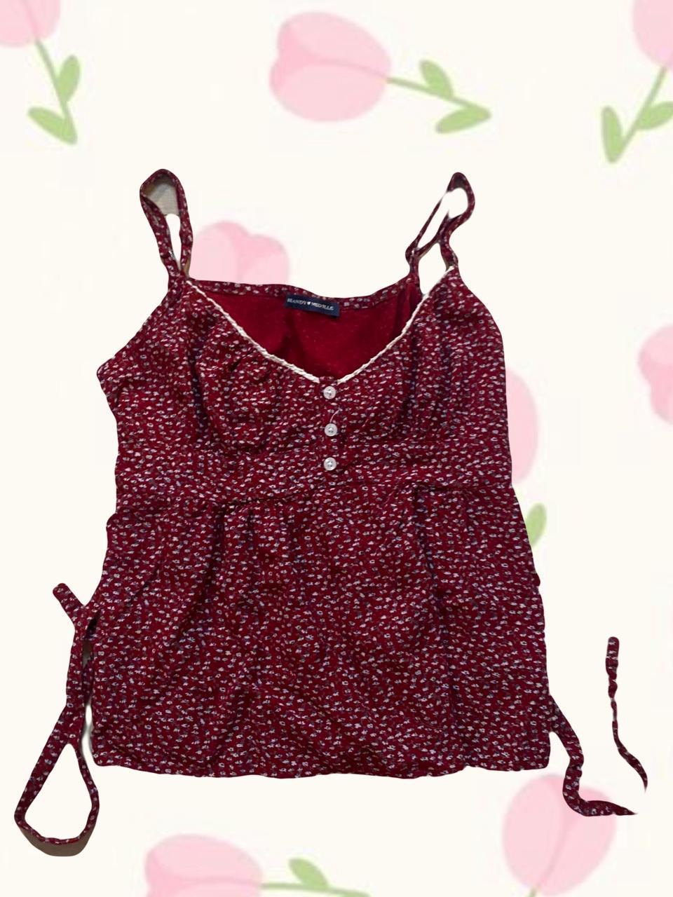 Brandy Melville Top —— Free shipping on bundles! 📦... Depop