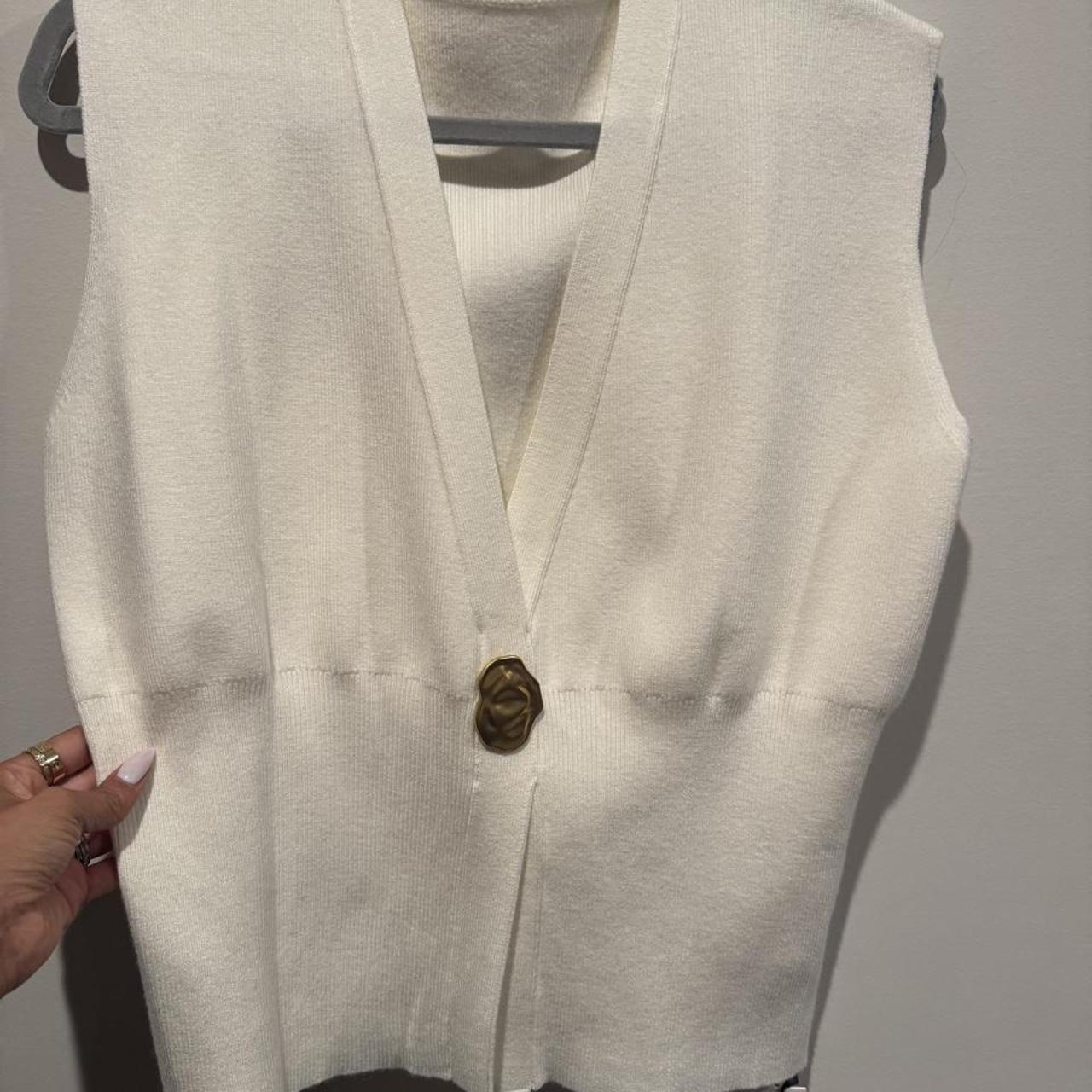Commense women's white and cream jumper