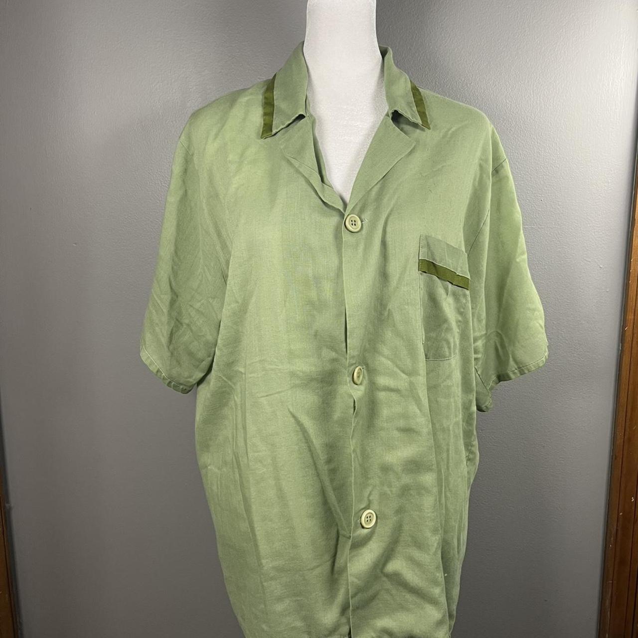 item listed by kdthriftandvintage