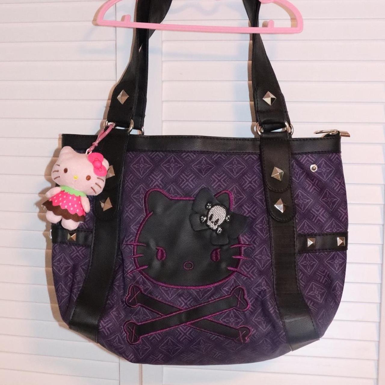 item listed by vrycloset