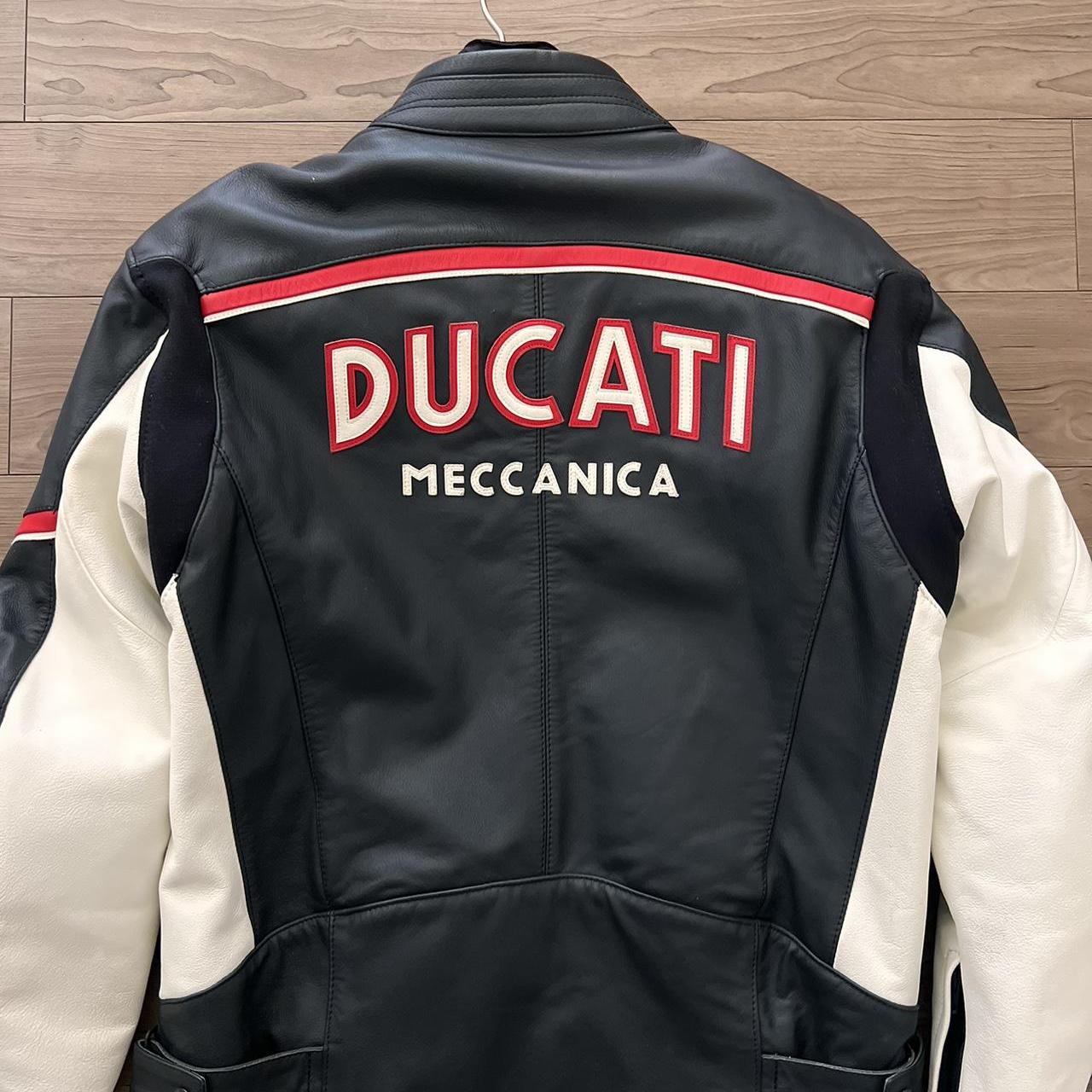 Ducati by Dainese ライディングジャケット サイズ50 Ducati by Dainese ライディングジャケット サイズ50 美品 ダイネーゼ