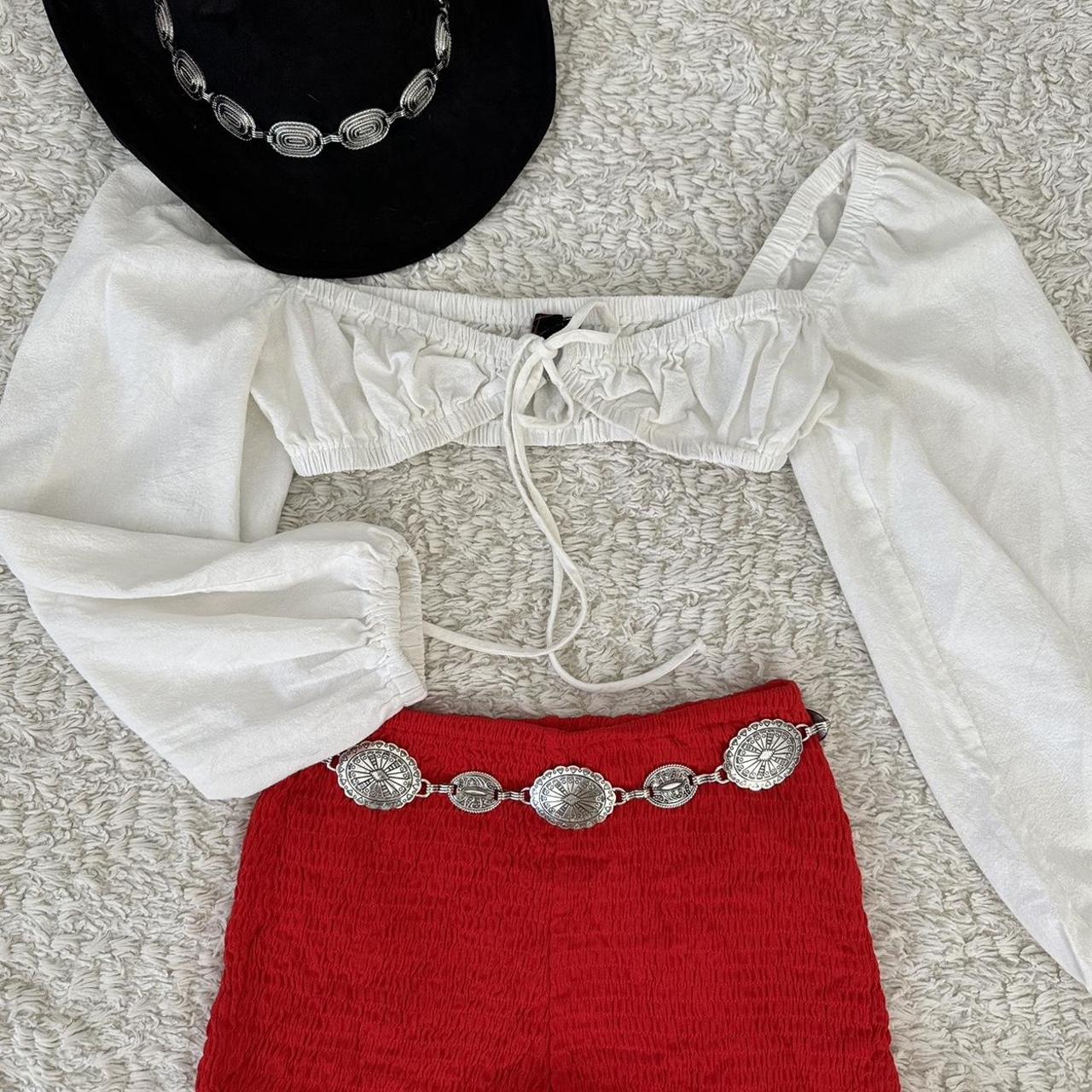 item listed by nadialerma00