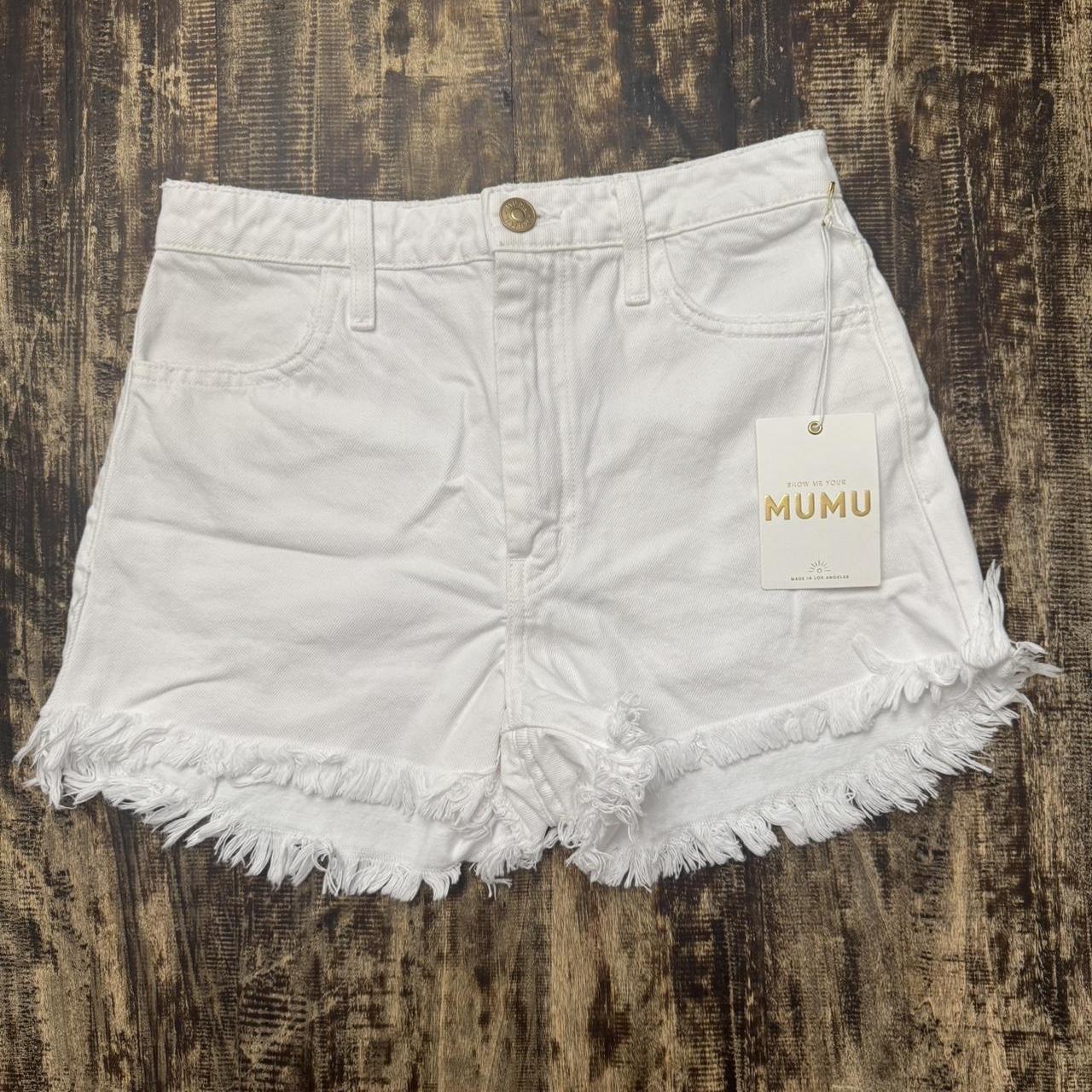 item listed by oliviacambre