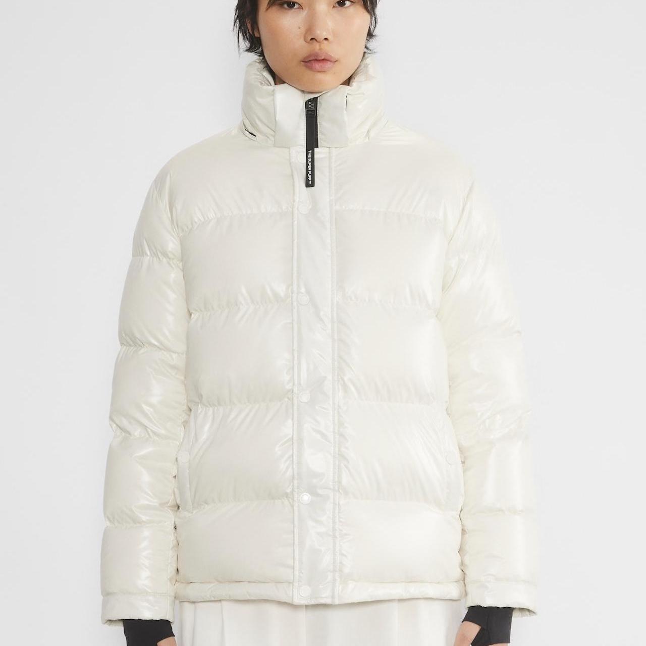 item listed by user_0111