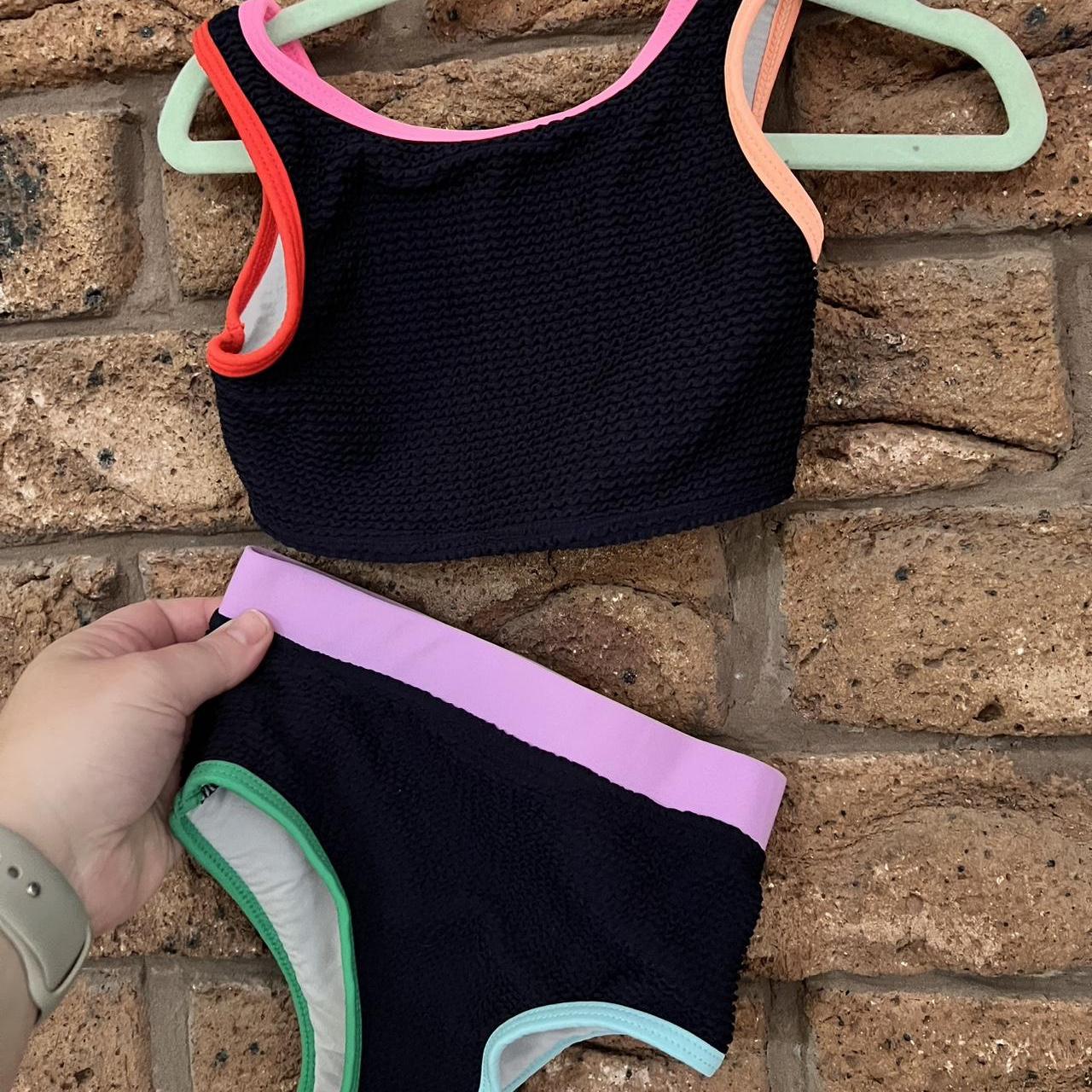 item listed by laurfish__