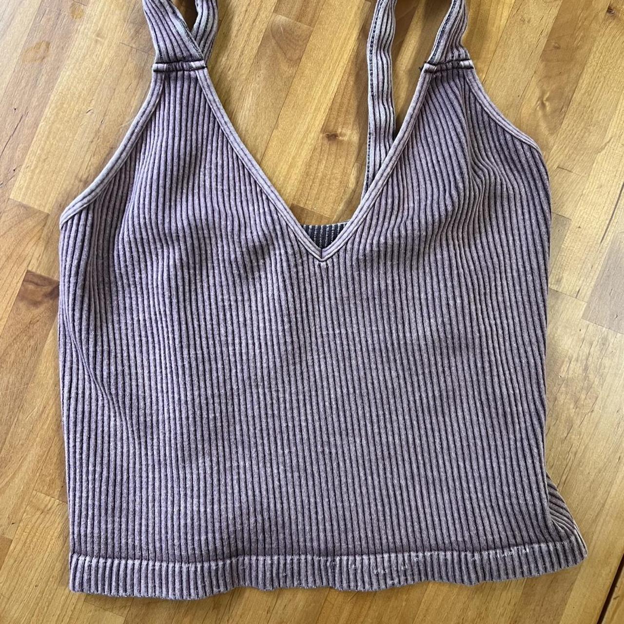 item listed by dirtypawsxo