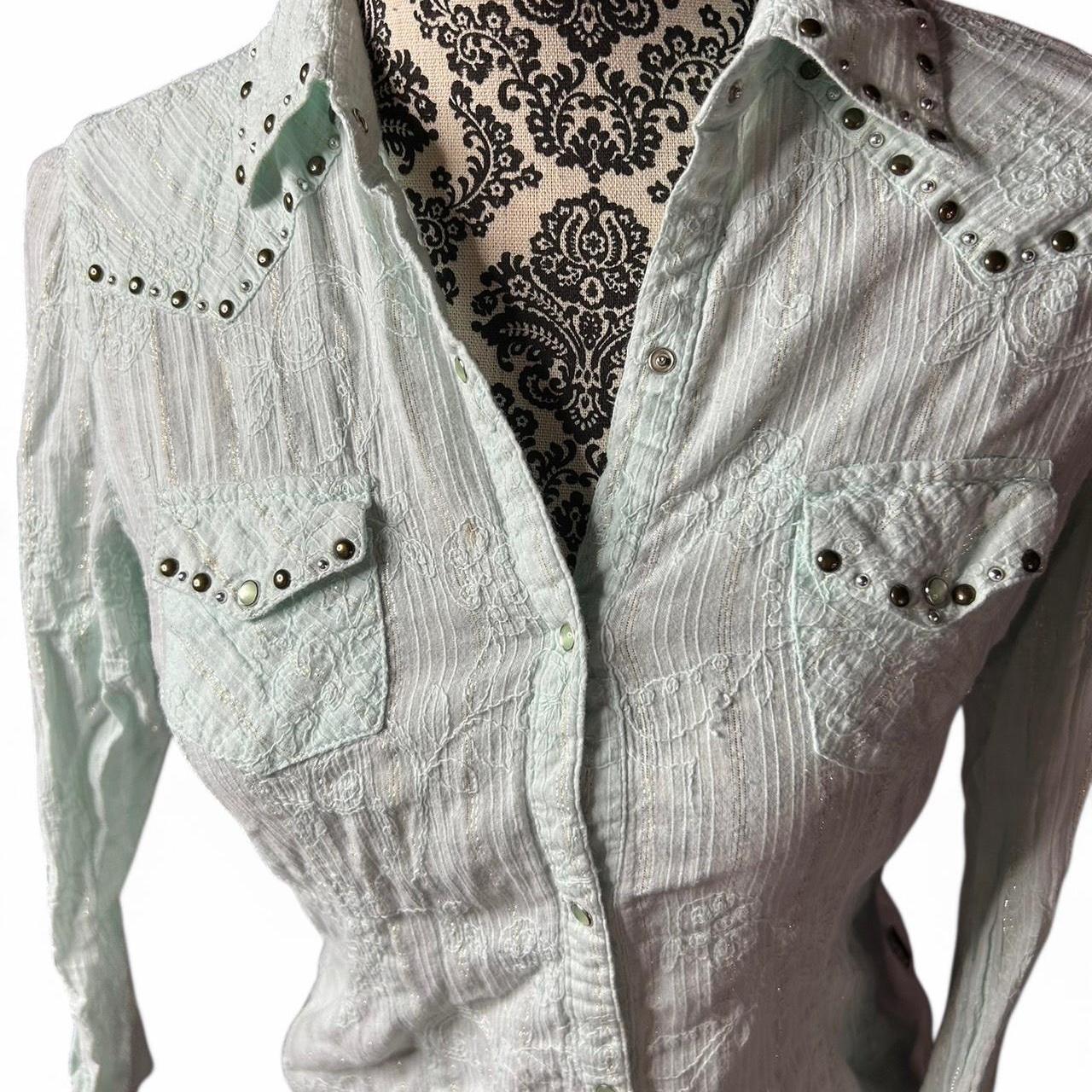 item listed by abigails_attire