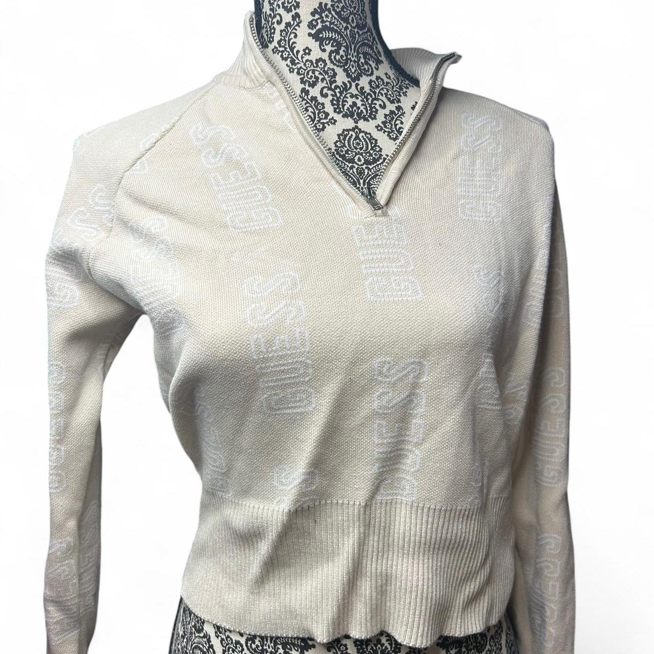 item listed by abigails_attire