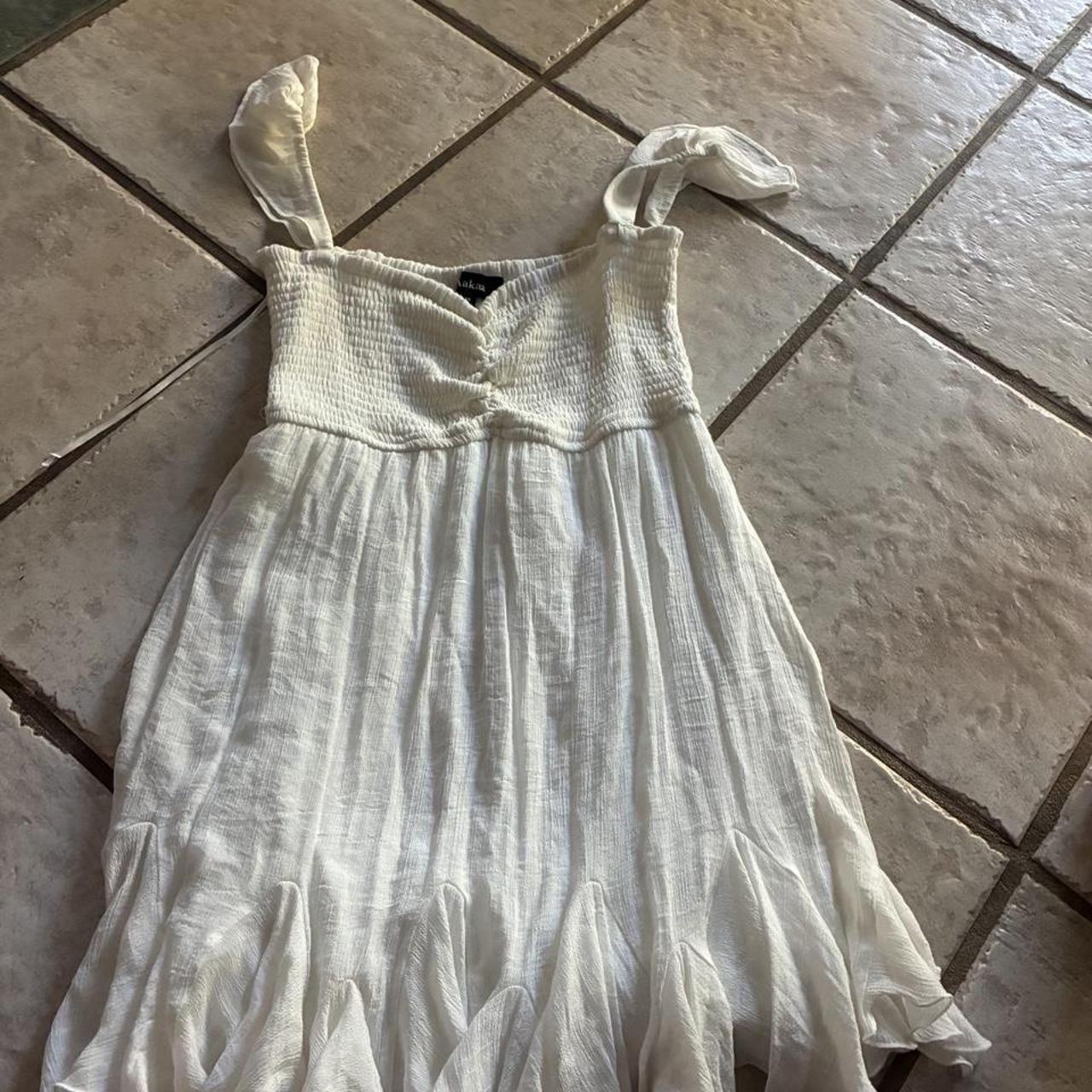 Haakaa women's white dress