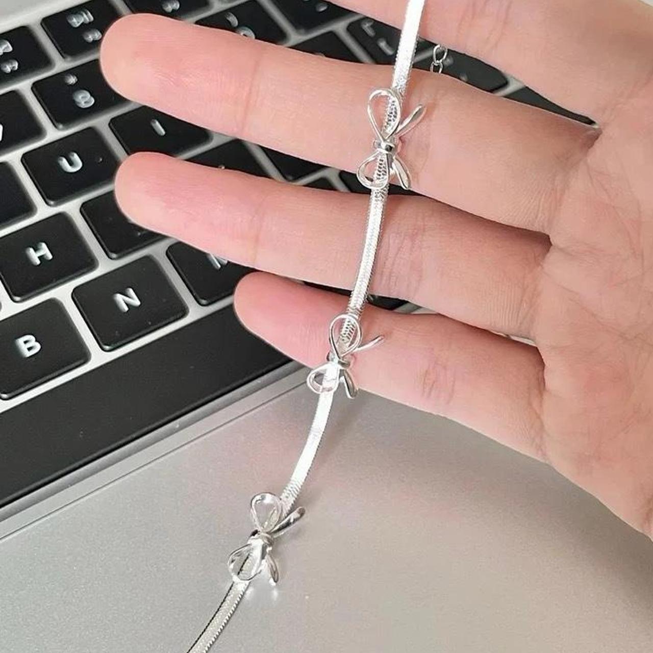 item listed by viviashop