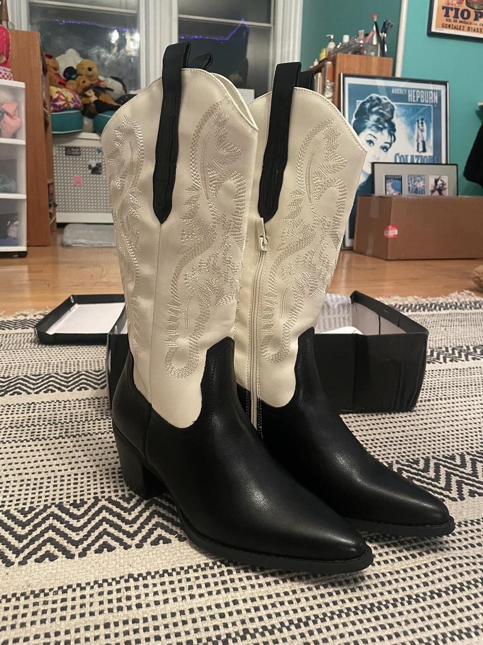 Novo black and white cowgirl boots so cute and... Depop