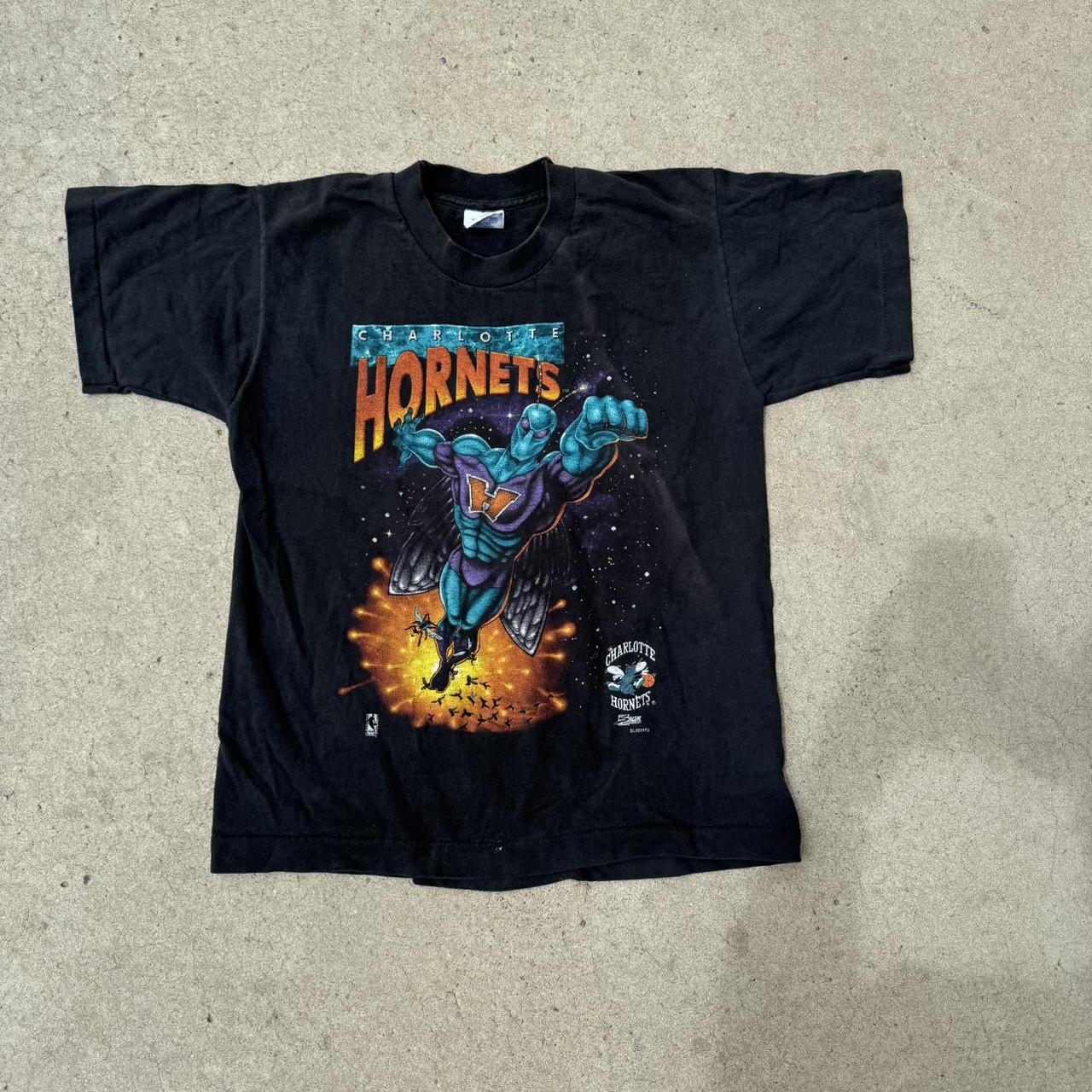 Vintage Salem Sportswear Charlotte Hornets tee