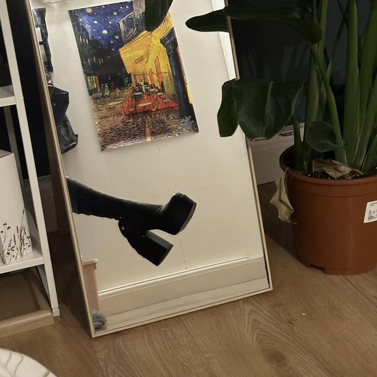 item listed by ridamaj
