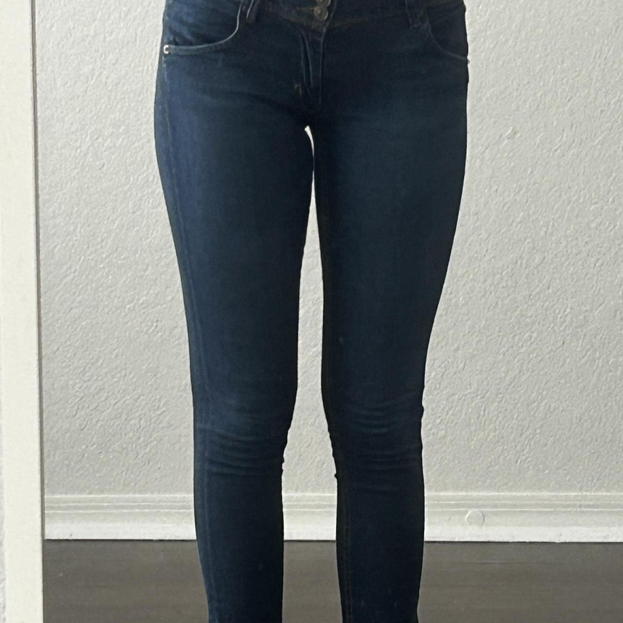 item listed by chloeehoehh