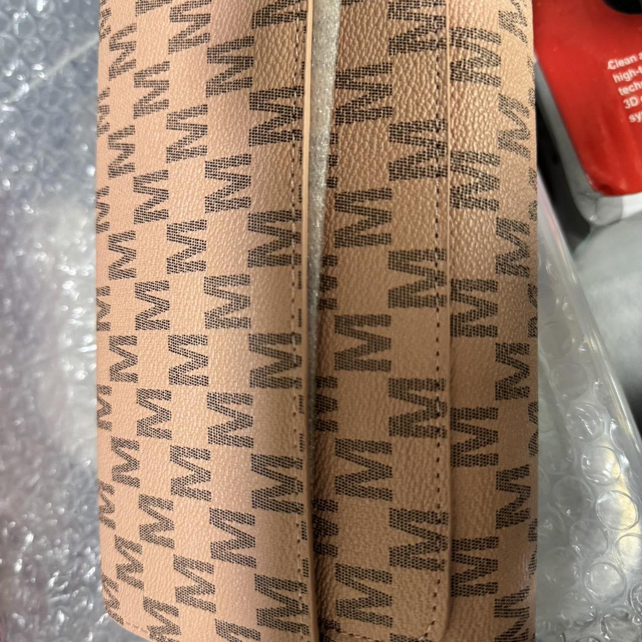 item listed by notnats28