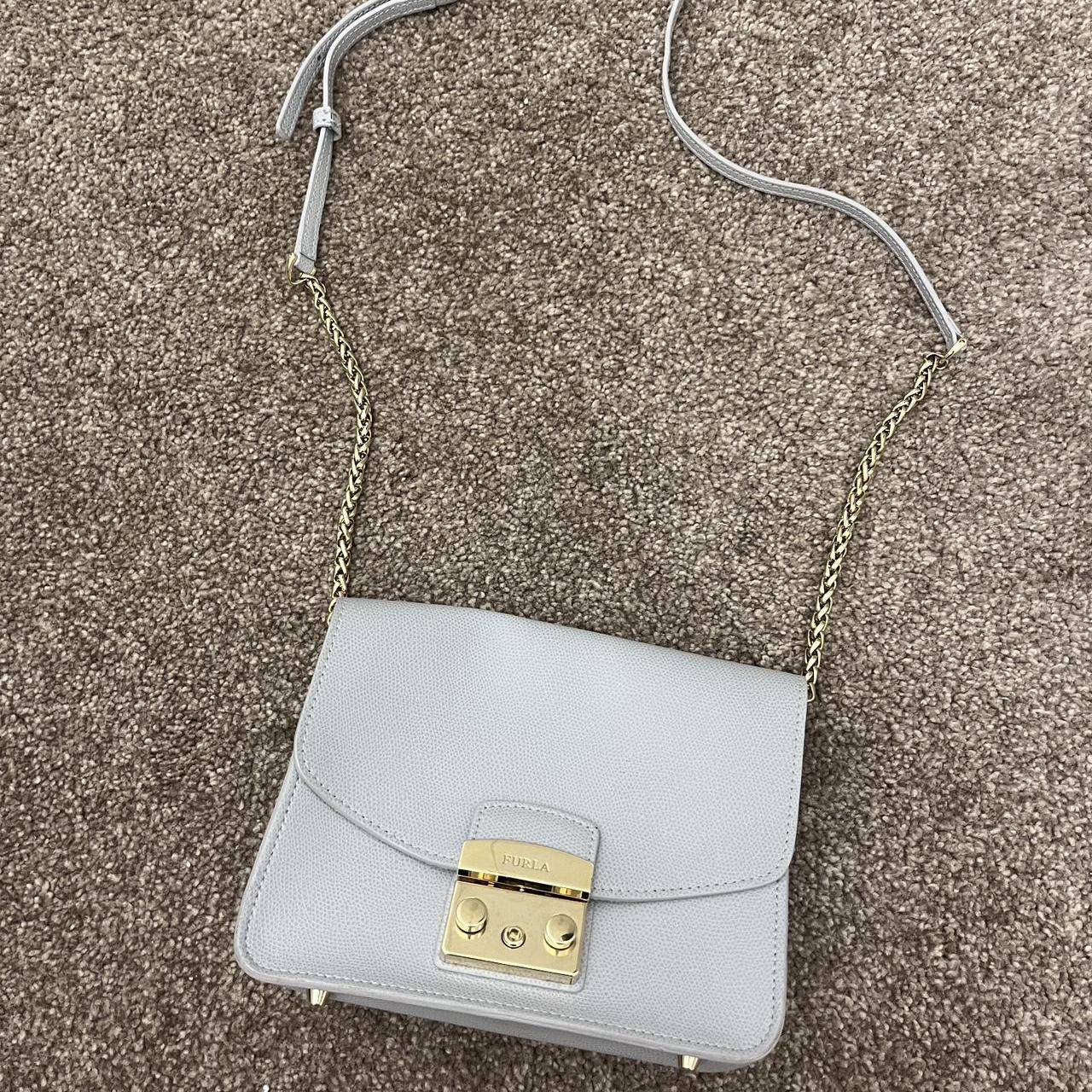 item listed by eeeccc09
