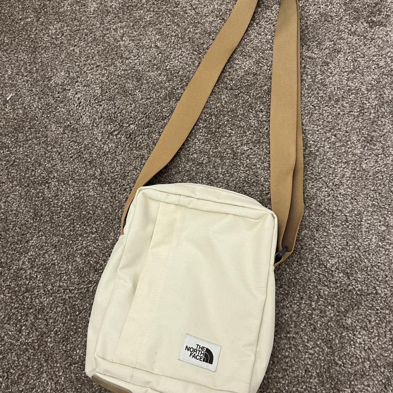 item listed by eeeccc09
