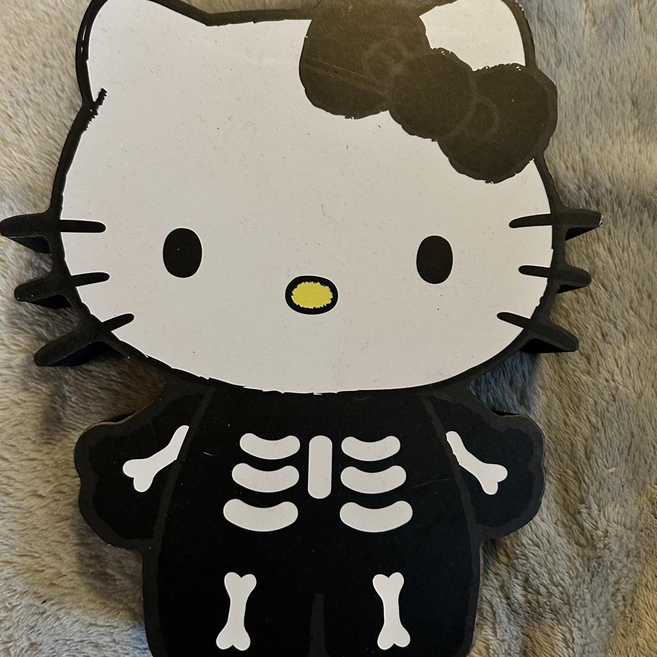 item listed by cherrygurrrl