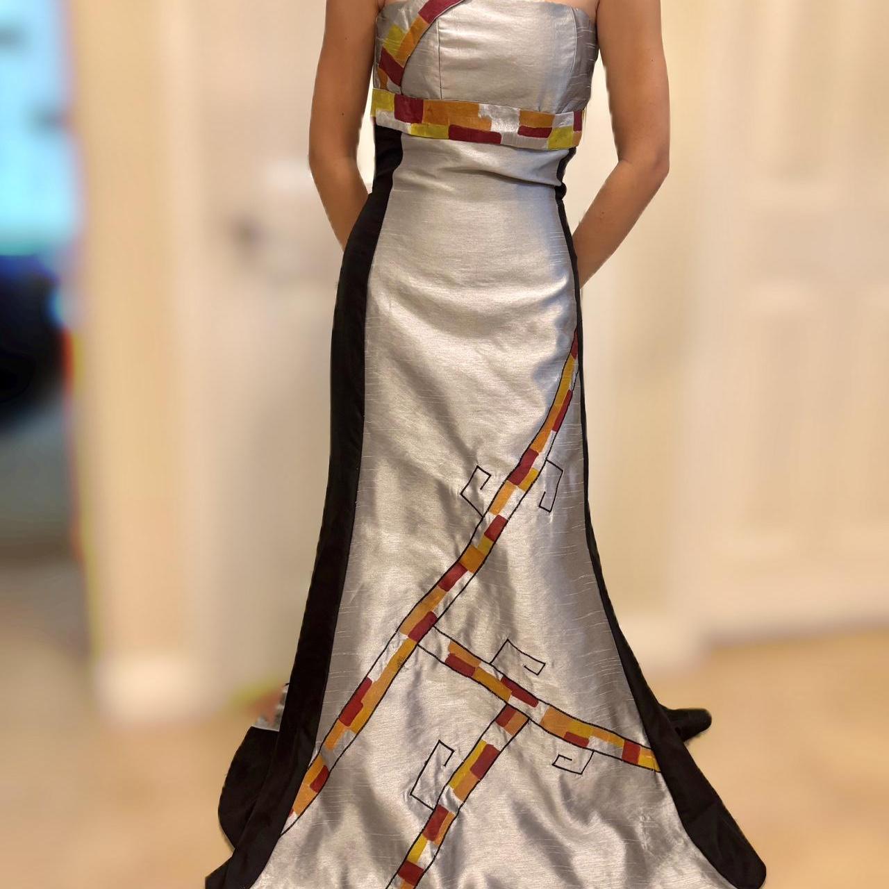 item listed by karentelaya