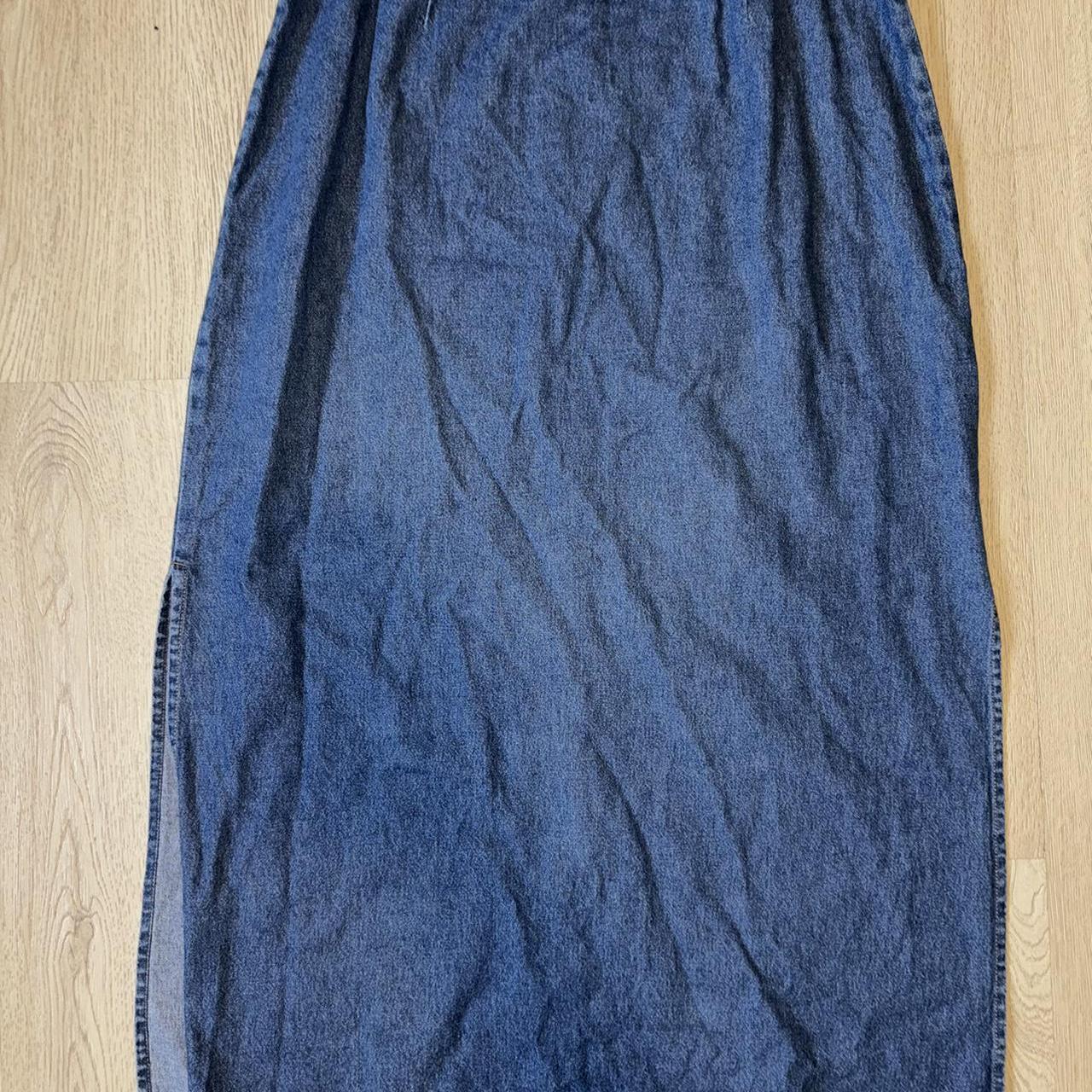 item listed by julezzxox