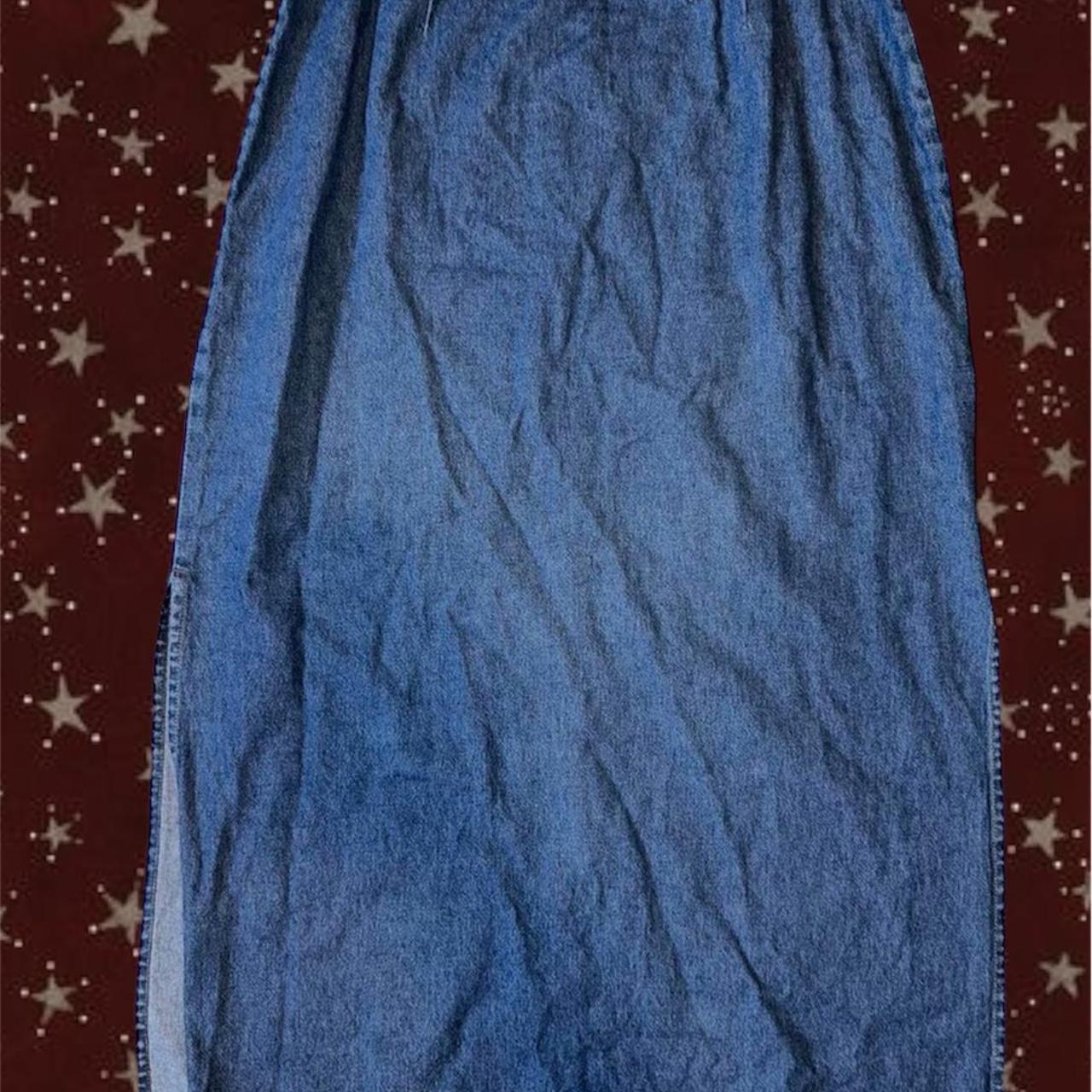 item listed by julzzxox