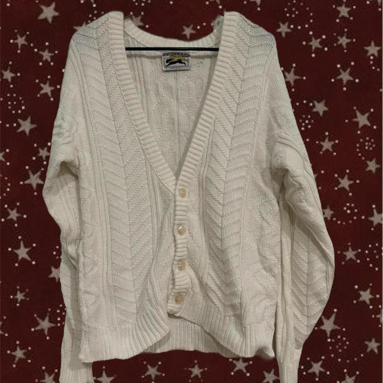 item listed by julzzxox
