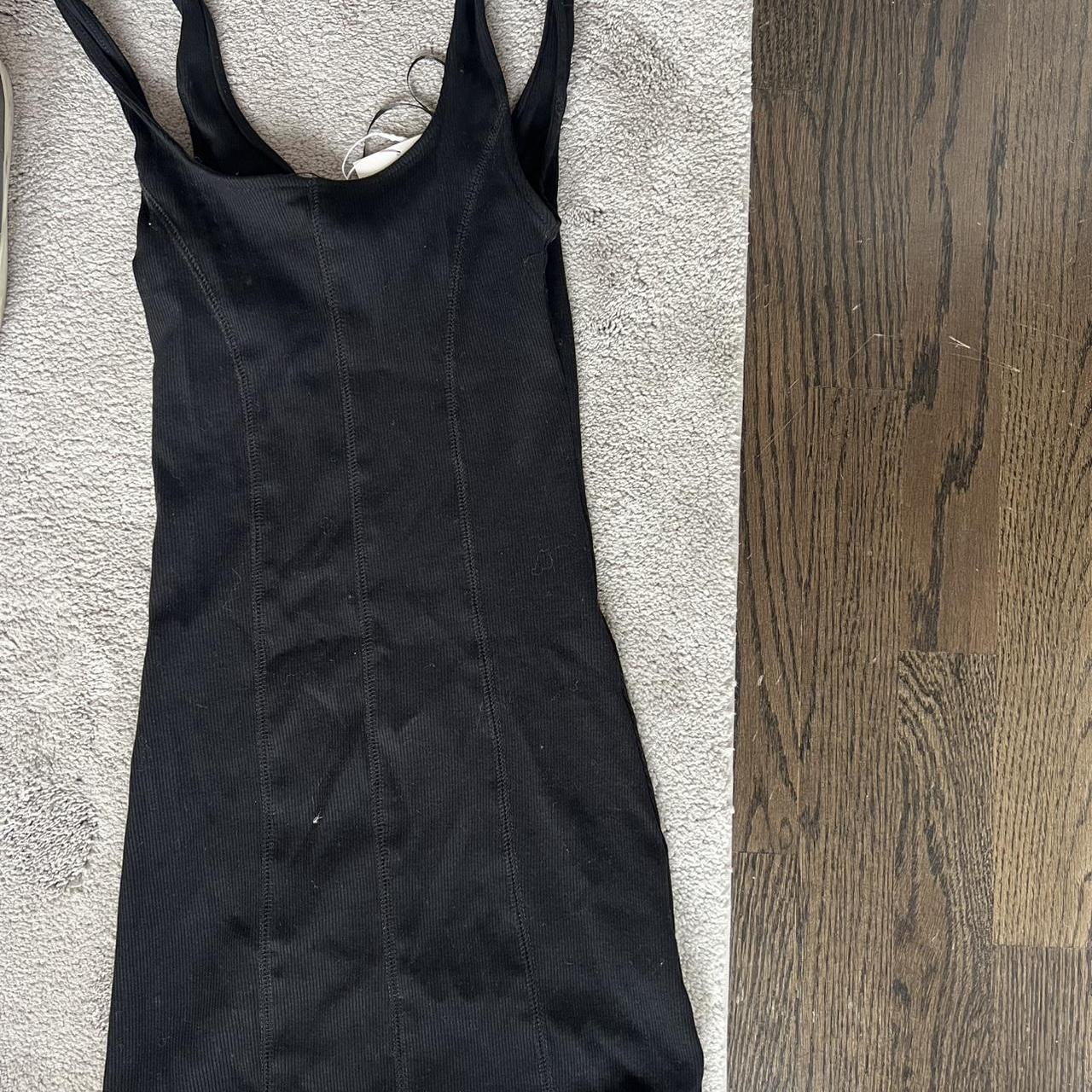 item listed by lsher_