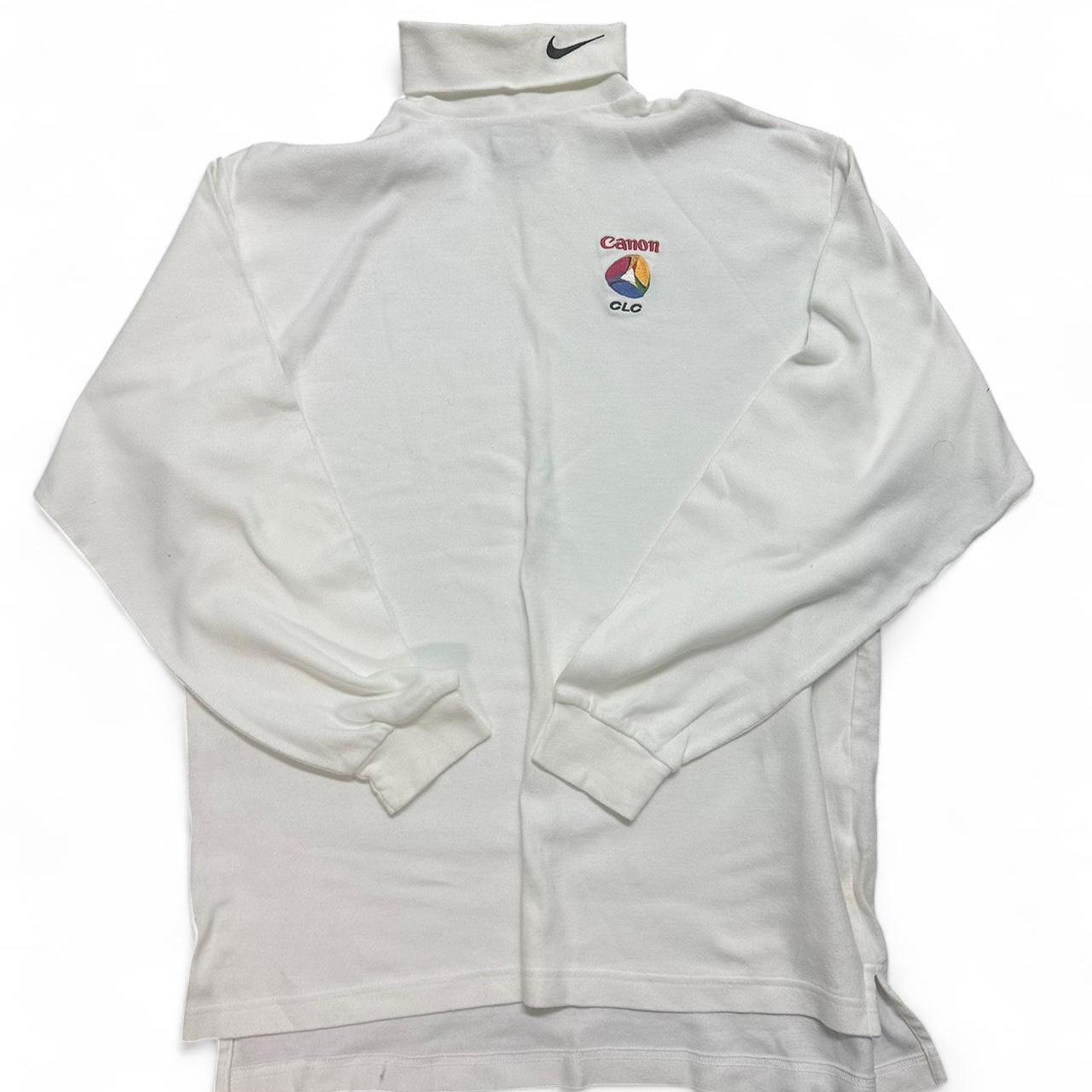 item listed by univ7rse