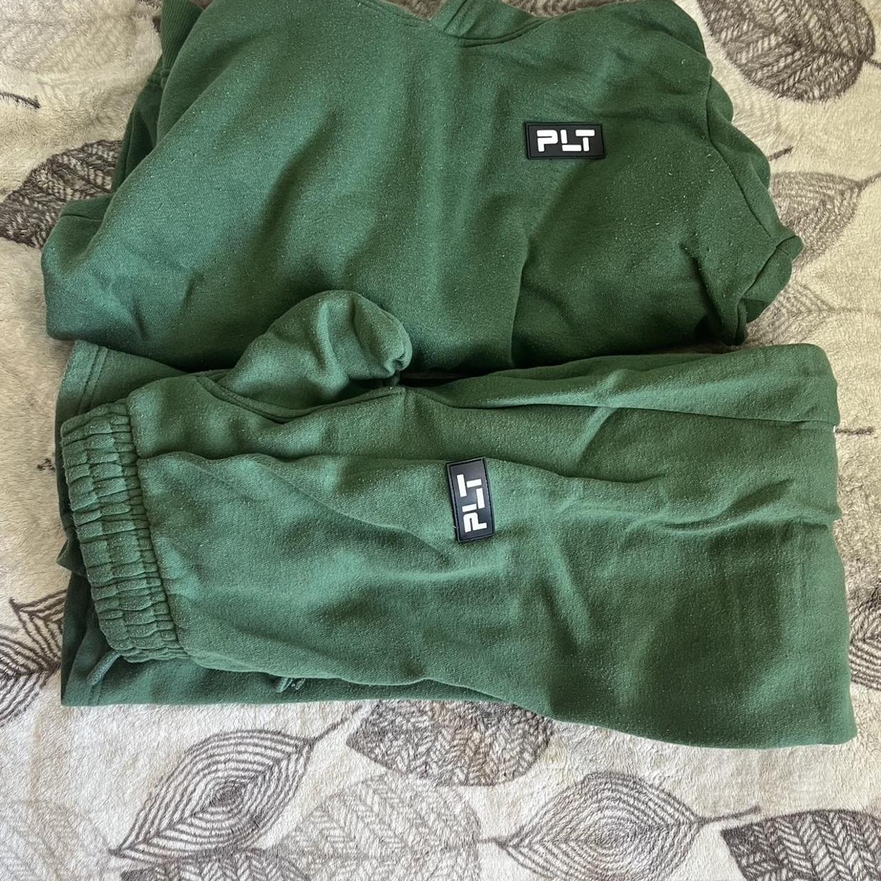 item listed by ijustagirlintw