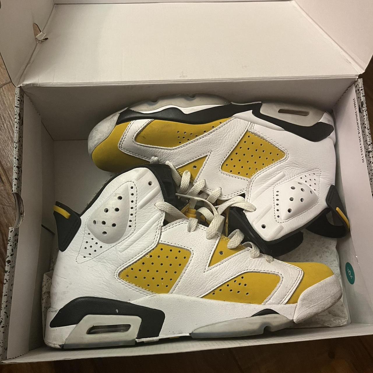 item listed by ijustagirlintw