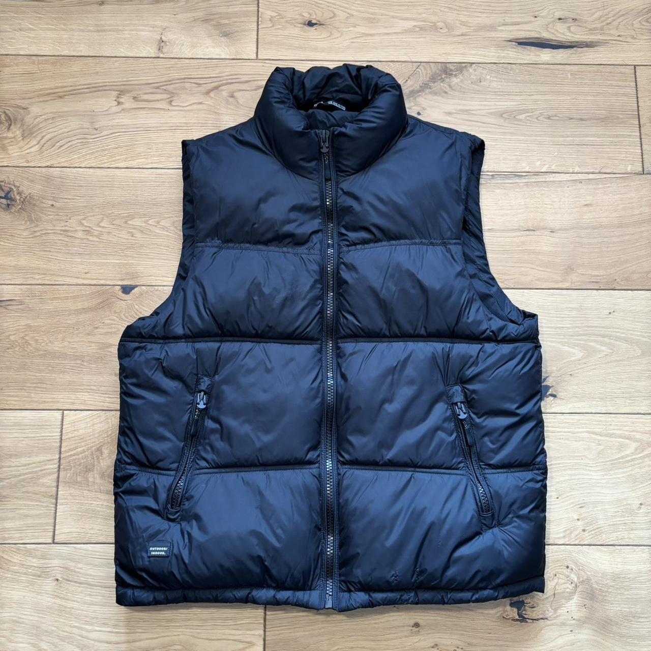 Zara Black Puffer Gilet Cropped Gilet Zara Brown Puffer Vest Zara