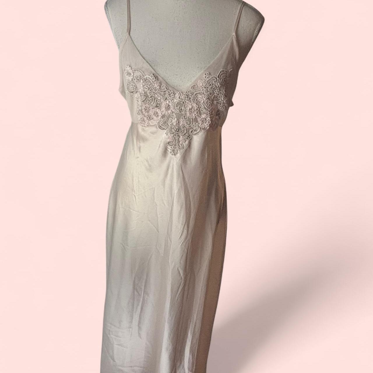 item listed by trashythrifts